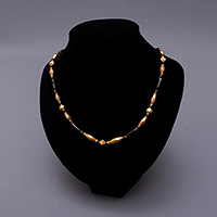 GOLD ONYX NECKLACE
