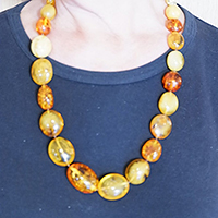 BALTIC AMBER NECKLACE